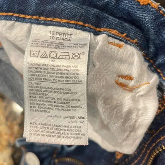 Women’s ripped jeans - Picture 5 of 5